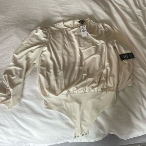 White long sleeve body suit from express